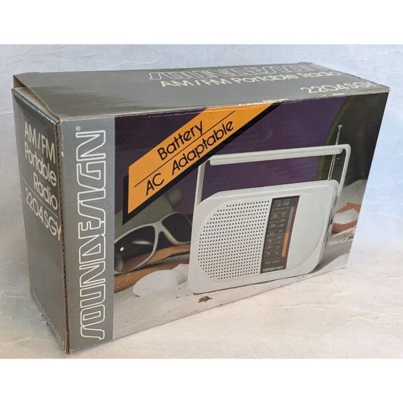 NOS Soundesign Radio Portable AM FM Battery Gray 2204 SGY Prop Vintage Retro NIB - Picture 13 of 16